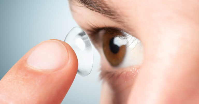 Ten tips on how to take care of contact lenses